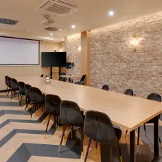 Konferencje międzynarodowe: Jak zorganizować i w pełni wykorzystać?
